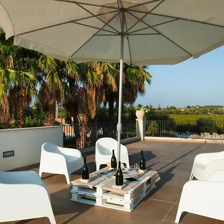 Bed and Breakfast Riofavara Winery In Val Di Noto