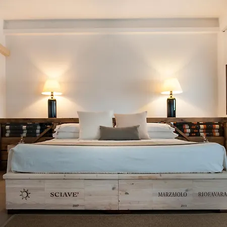 Riofavara Winery In Val Di Noto Bed and Breakfast 3*